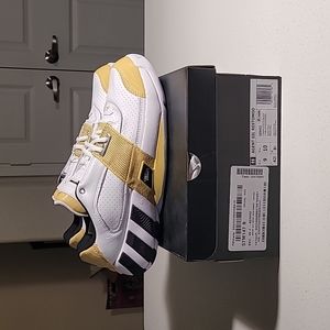 Men's Adidas Agent Gil Restomod Size 9